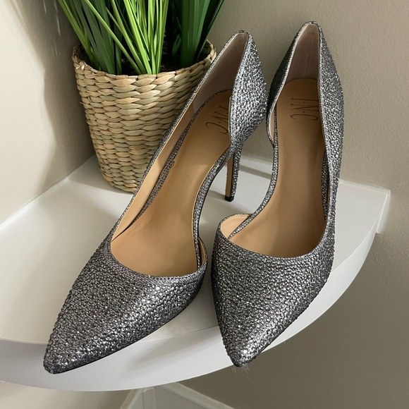 Sparkling Grey/Silver Heels - Picture 9 of 12